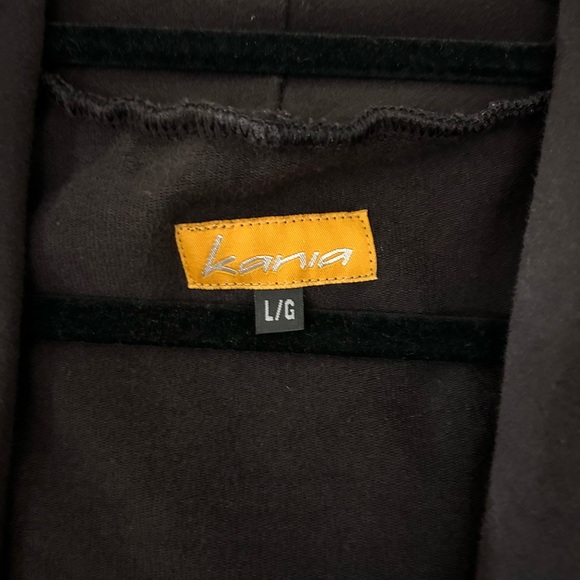 Kania Wrap Jacket - Picture 3 of 9